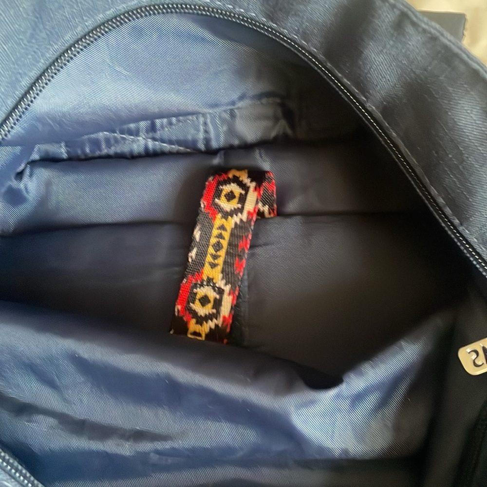 Toms Backpack - Picture 7 of 8